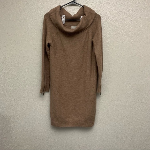 ASOS Women’s Off the Shoulder Sweater Dress with Zip Sleeves Size 10 - Picture 1 of 5